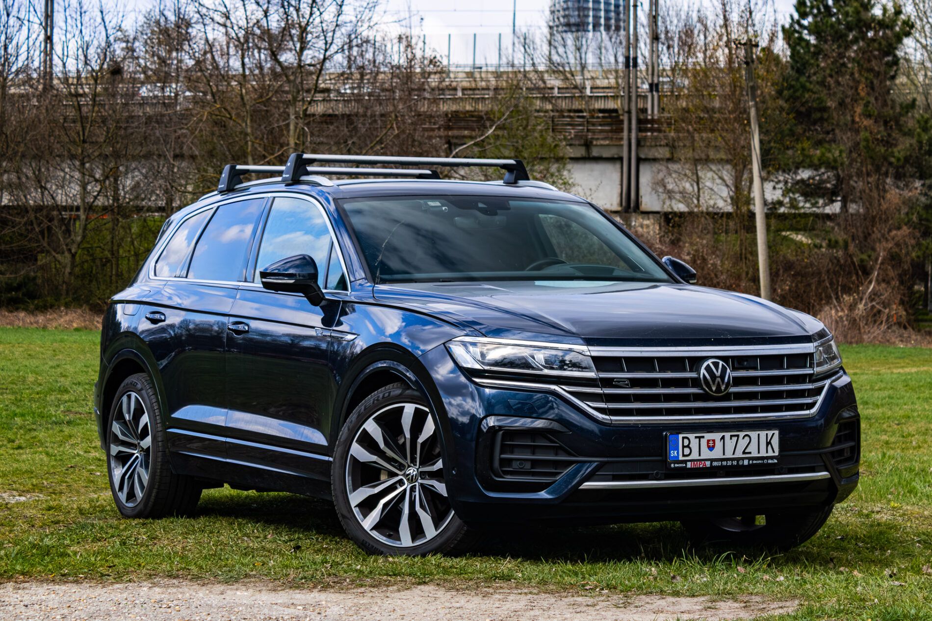 Volkswagen Touareg - fotka 4