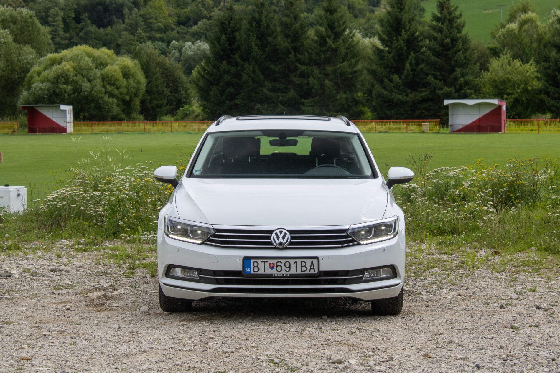 Volkswagen Passat Variant - fotka 2