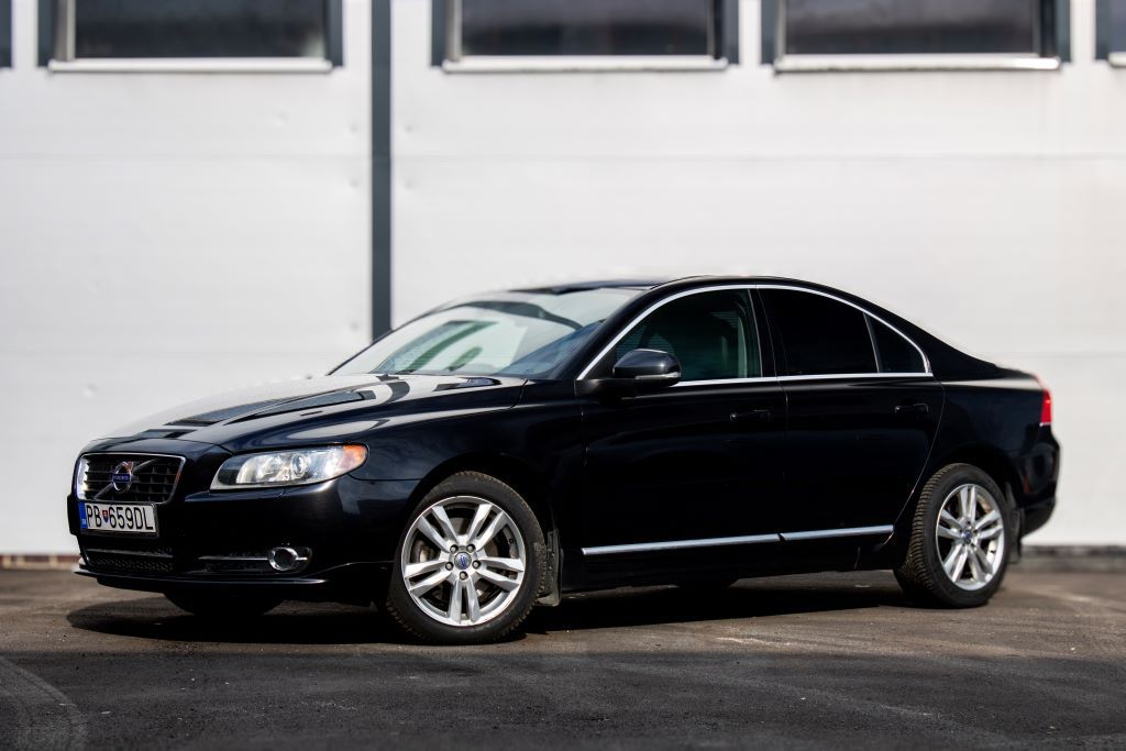 Volvo S80