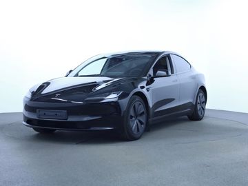 RWD Standard Range Tažné