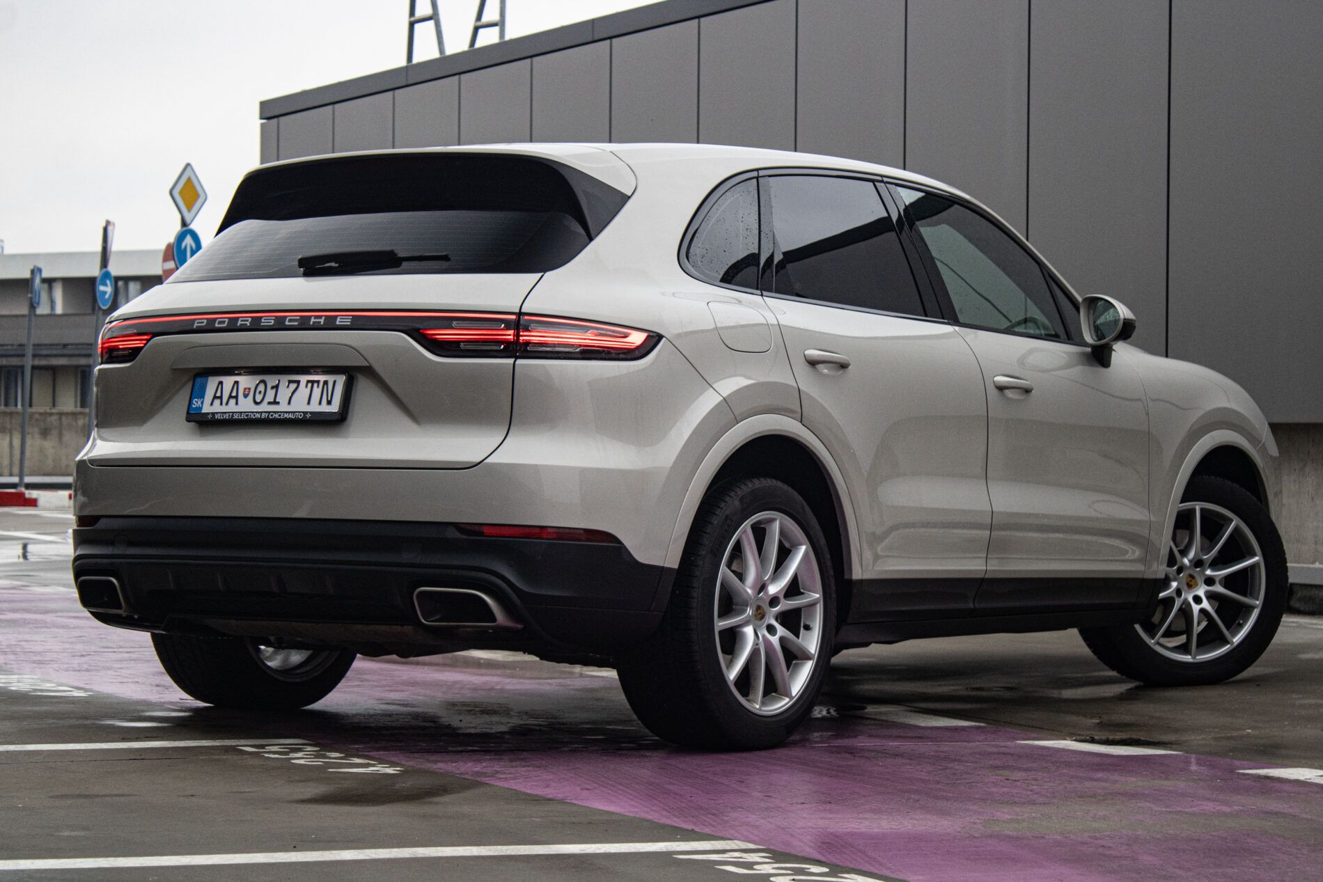 Porsche Cayenne - fotka 6