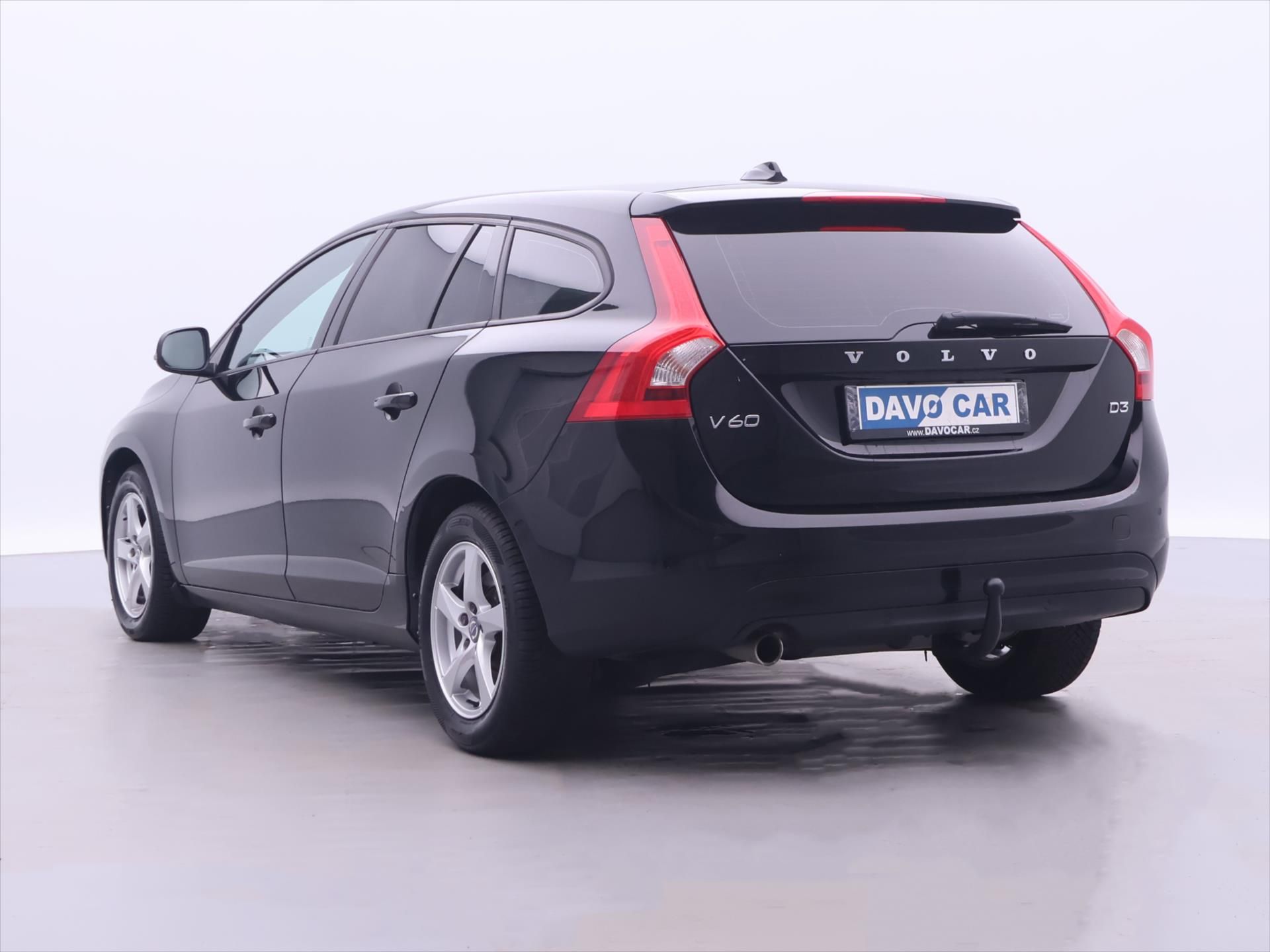 Volvo V60, 2,0 D3 110kW Momentum - fotka 5
