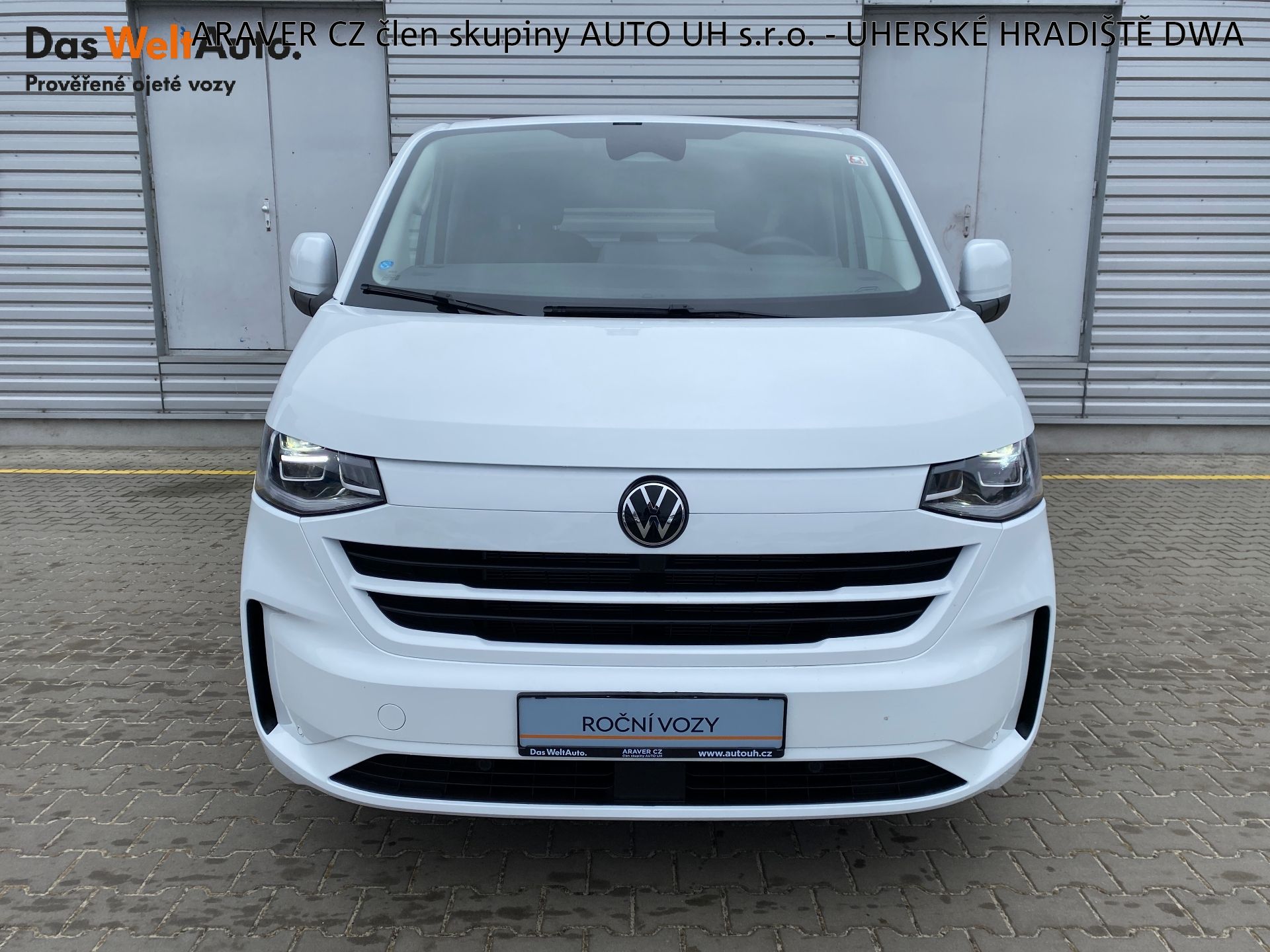 Volkswagen Transporter, 2.0 TDI 4x4 8 Míst Long - fotka 4