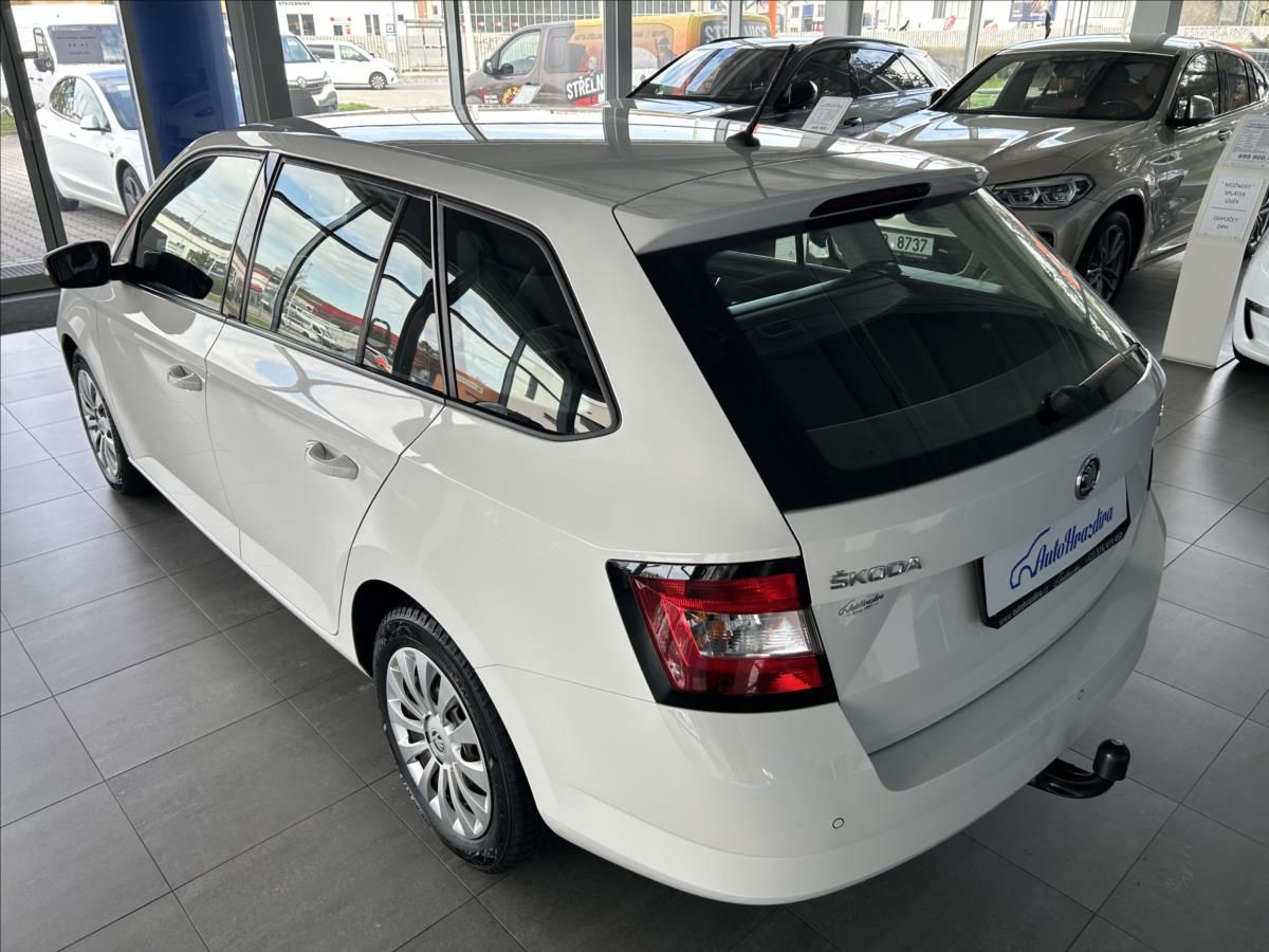 Škoda Fabia, 1,0   TSI 81kW,STYLE,SERVISKA - fotka 4