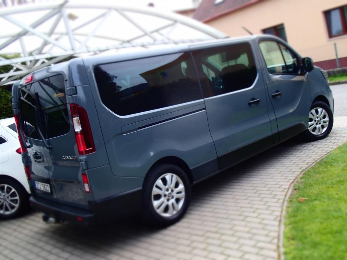 Renault Trafic, 2,0 1.maj. ČR,DPH, 8míst - fotka 4