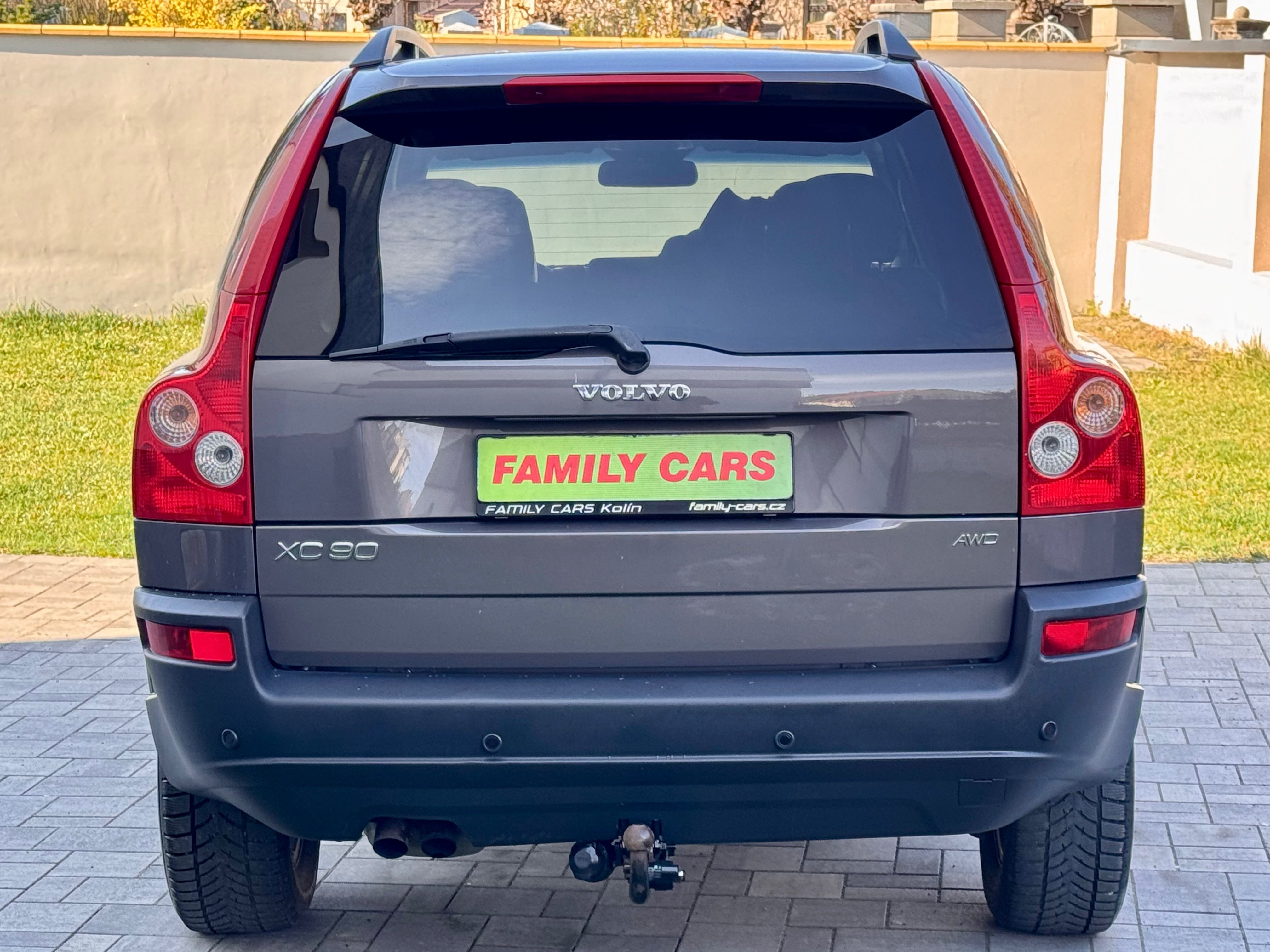Volvo XC90, 2.4,1.MAJITEL,SERVIS.KN,7MÍST - fotka 5