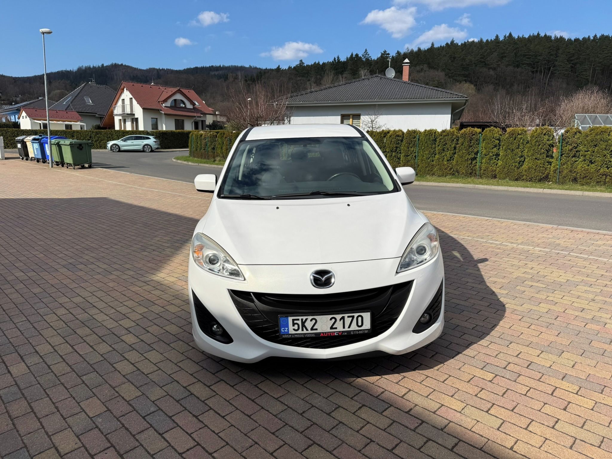 Mazda 5, 1.6 MZR-CD 85kW KLIMA, 7 MÍST - fotka 4