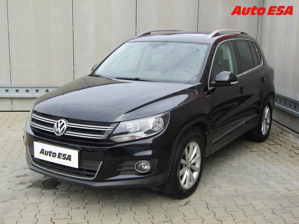 Volkswagen Tiguan, 2.0 TDi 4x4,Lounge,DSG - fotka 3
