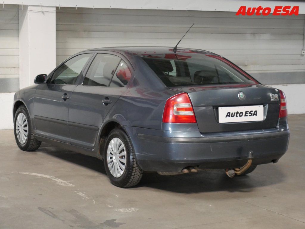 Škoda Octavia, 1.9 TDi,Ambiente - fotka 4