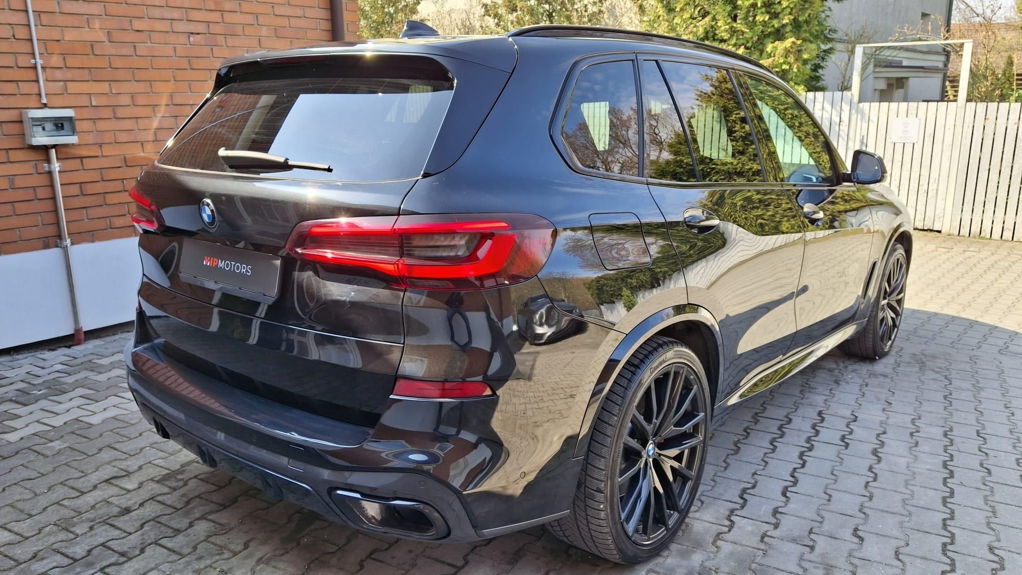 BMW X5, 4.0xD-MPAK-R22-NEZ.T.-TAŽNÉ - fotka 6