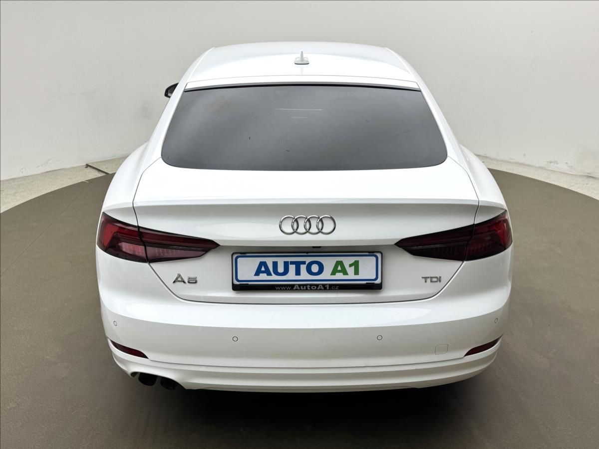 Audi A5, 2,0 140kW AT 4X4 HUD DPH NAVI - fotka 5