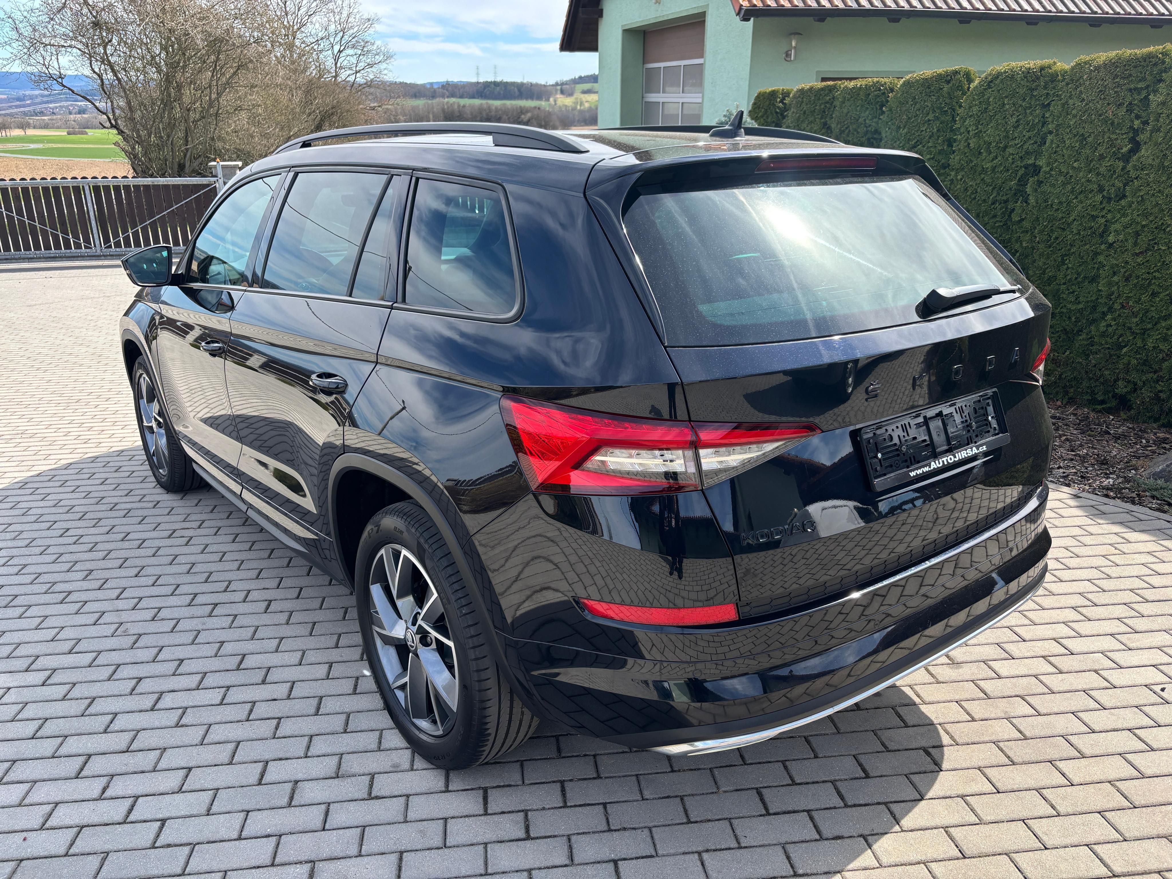 Škoda Kodiaq, SPORTLINE 1,5TSI 110 DSG VIRT - fotka 6