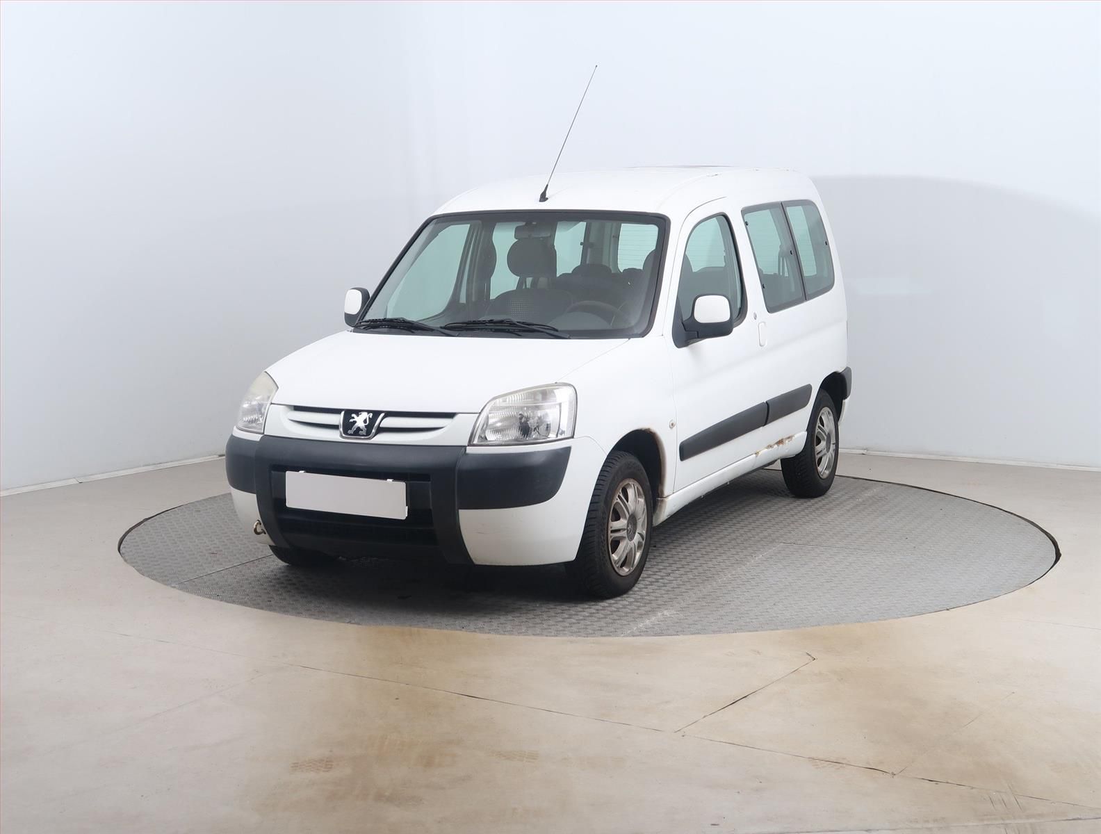 Peugeot Partner, 1.6 HDi, 5Míst, Klima, 1Maj - fotka 2