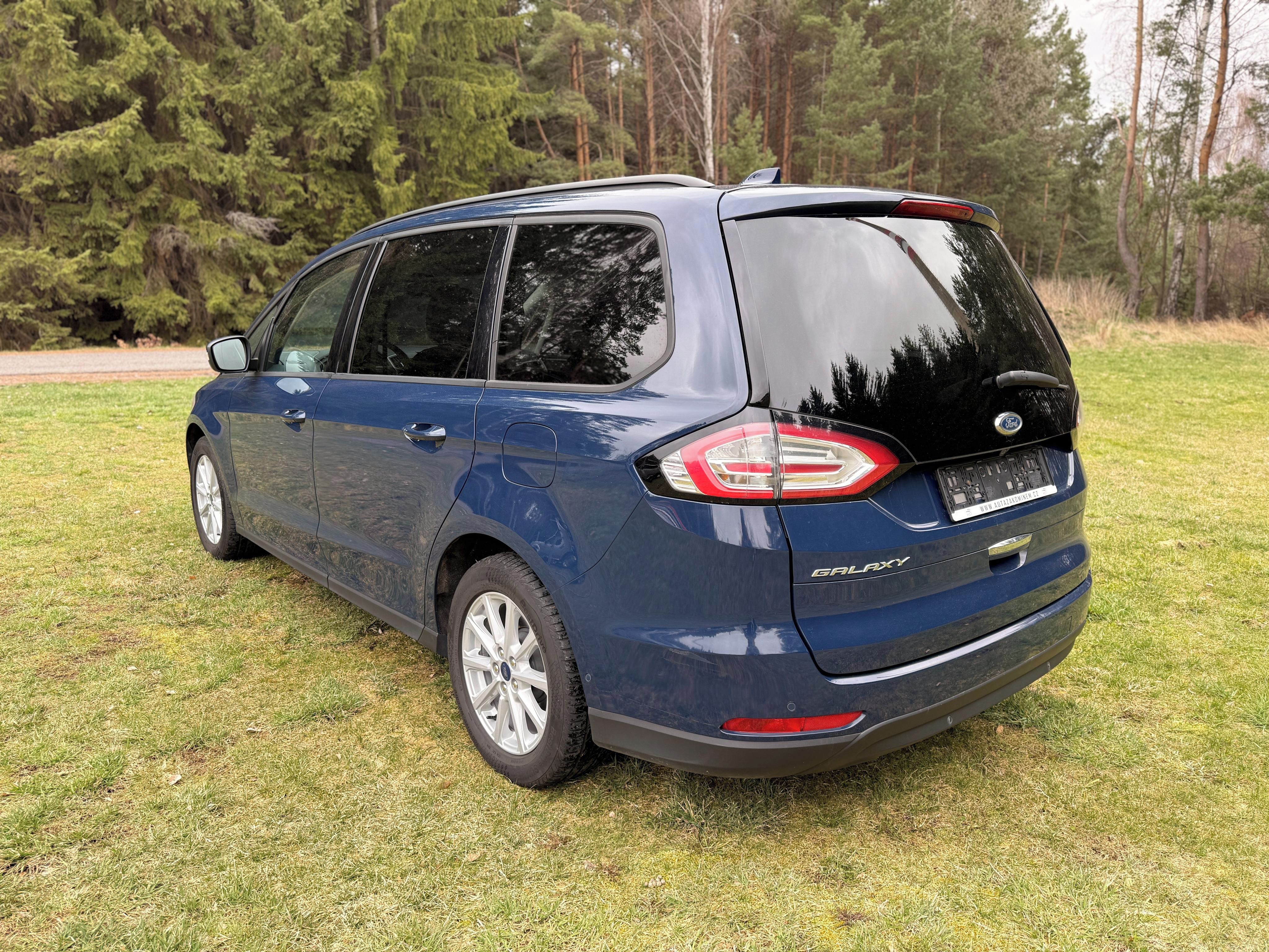 Ford Galaxy, 2,0Ecoblue 7míst TOP stav - fotka 4