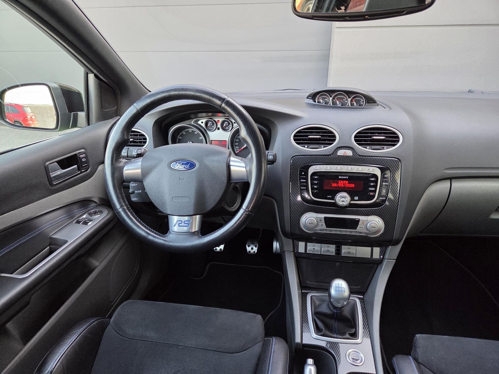 Ford Focus, RS - fotka 6