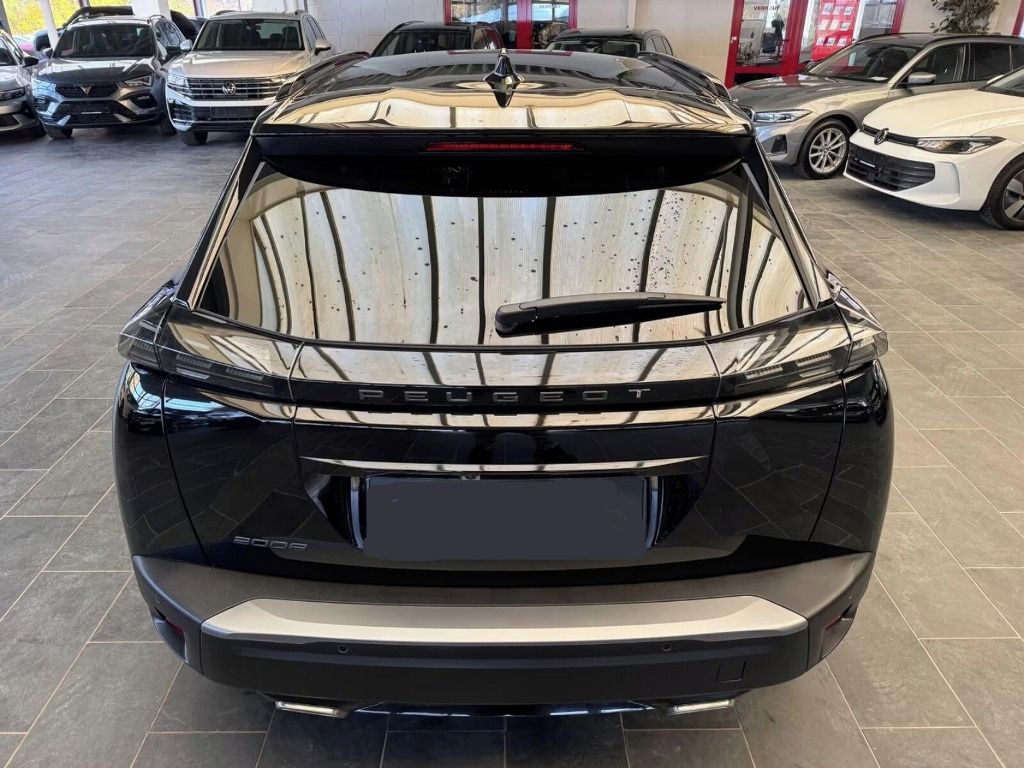 Peugeot 2008, 1.2 Allure*Kamera*Navi*Led* - fotka 6