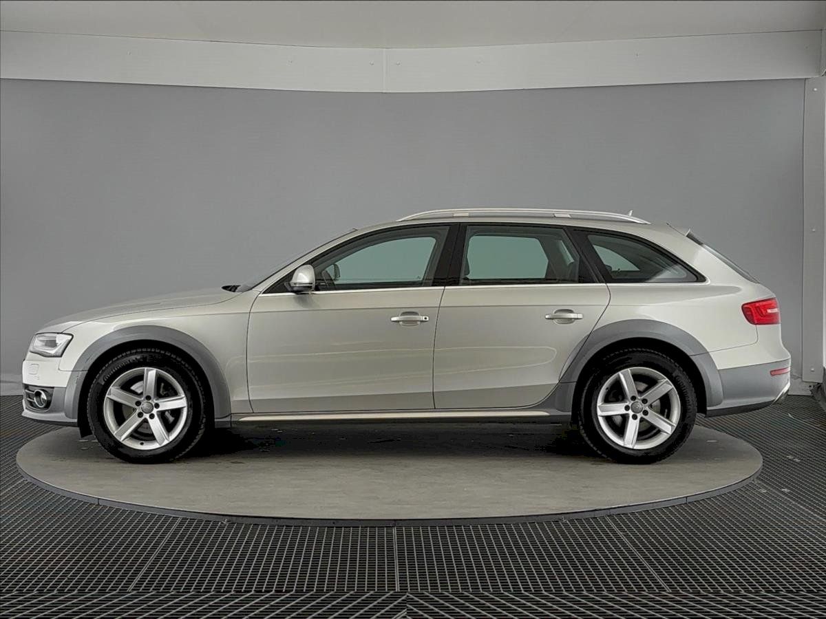 Audi A4 allroad, TDI140 kW Quattro 7TT - fotka 3