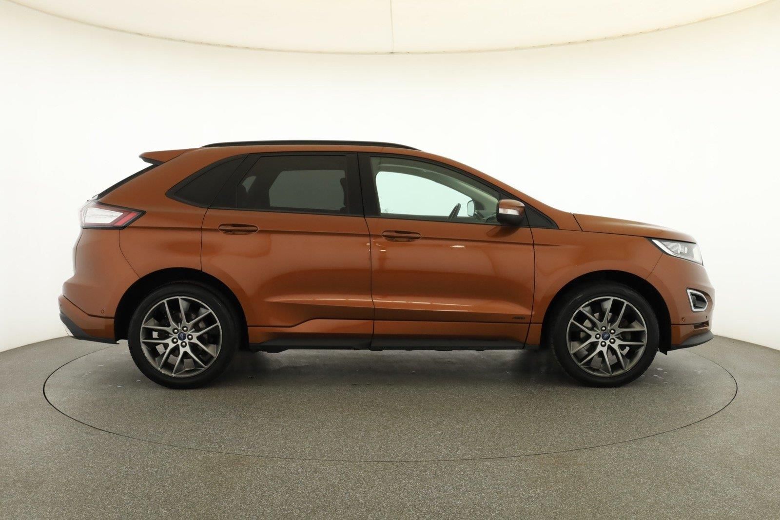 Ford Edge, 2.0 Bi-TDCI, Sport, 4X4 - fotka 6