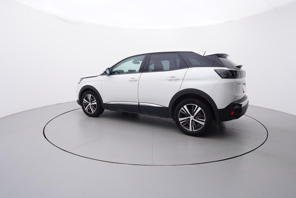 Peugeot 3008, Allure Pack 1.2 96 kW - fotka 3