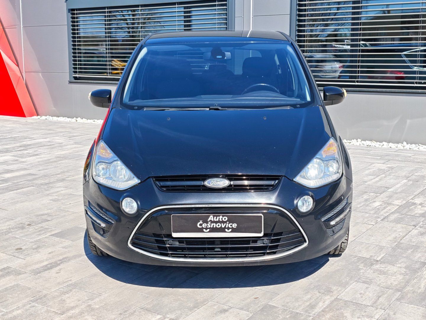 Ford S-MAX, 2,0 Tdci 103 Kw Titanium - fotka 2