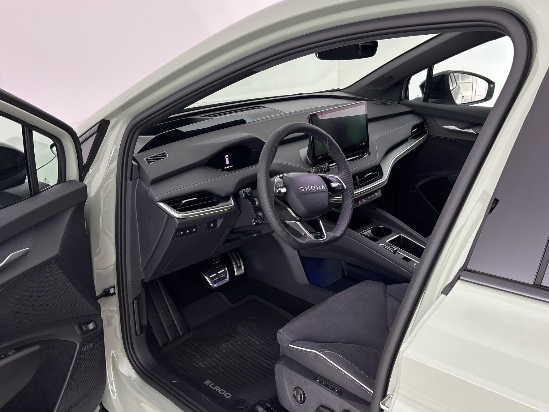 Škoda Elroq, 0.0 elektro / 210 kW Sportline - fotka 6