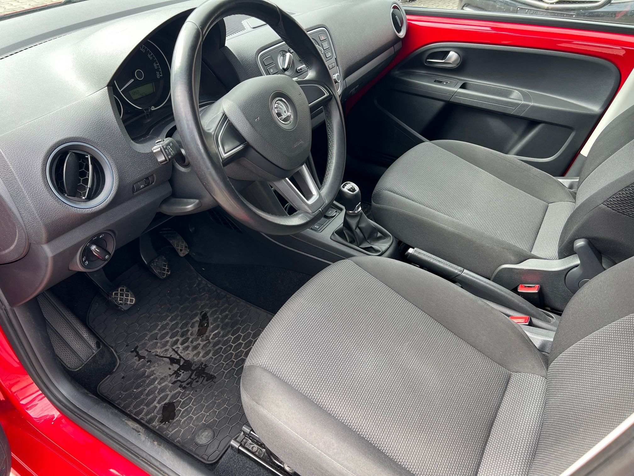 Škoda Citigo, Elegance  1,0MPI 55kW - fotka 6