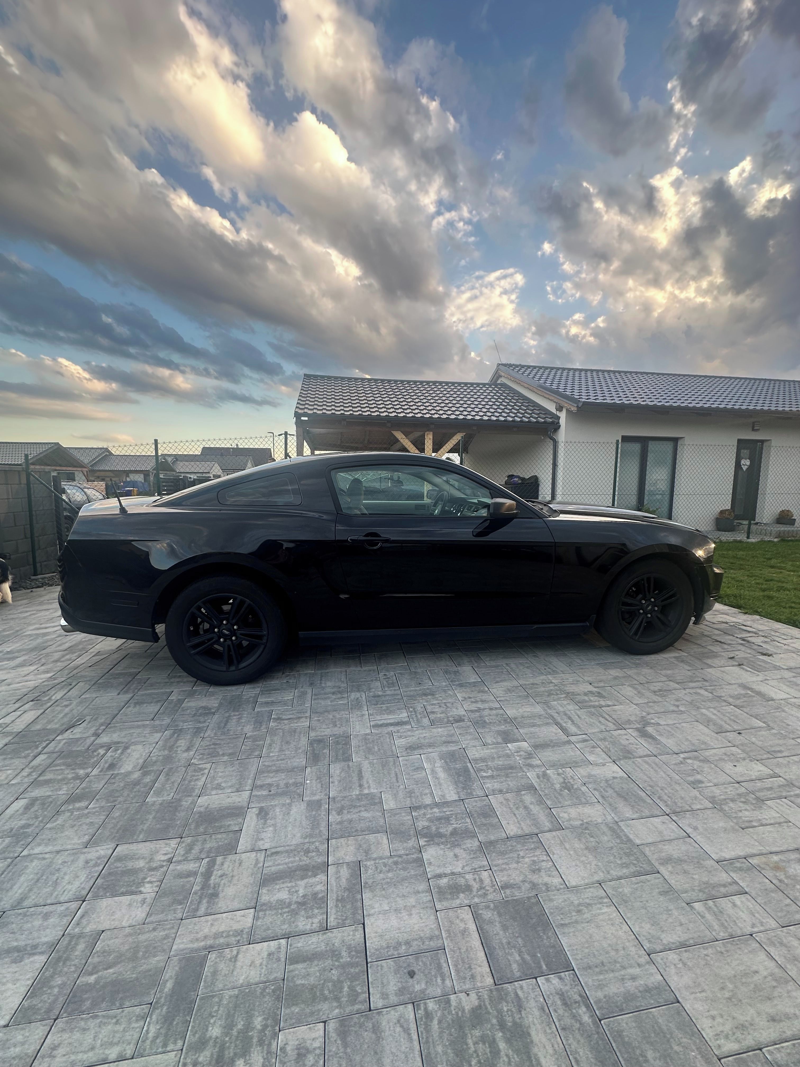 Ford Mustang, 4.0 V6 - fotka 6