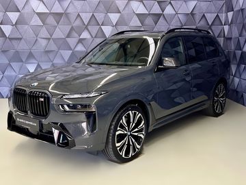 M60i xDrive INDIVIDUAL, MASÁŽE