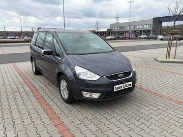 2.0i 16V 107kw 7 MÍST Ghia TZ