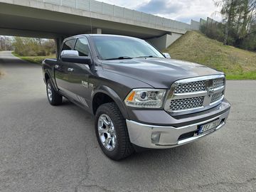 1500 DPH, 5,7Hemi NEBOURANÉ