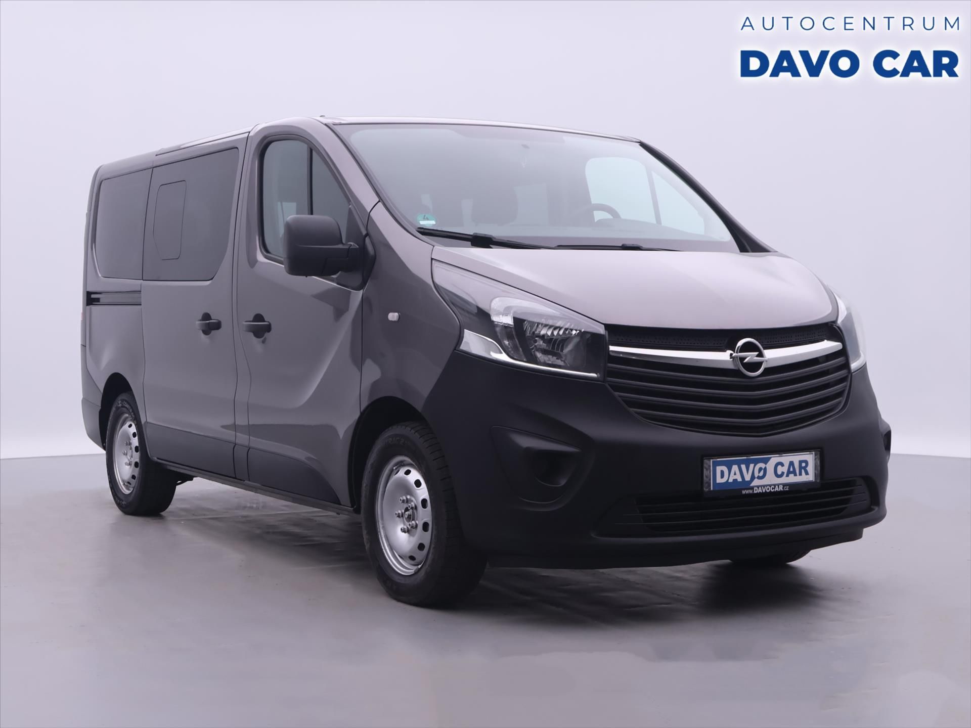 Opel Vivaro, 1,6 CDTI 92kW 9-Míst Klima