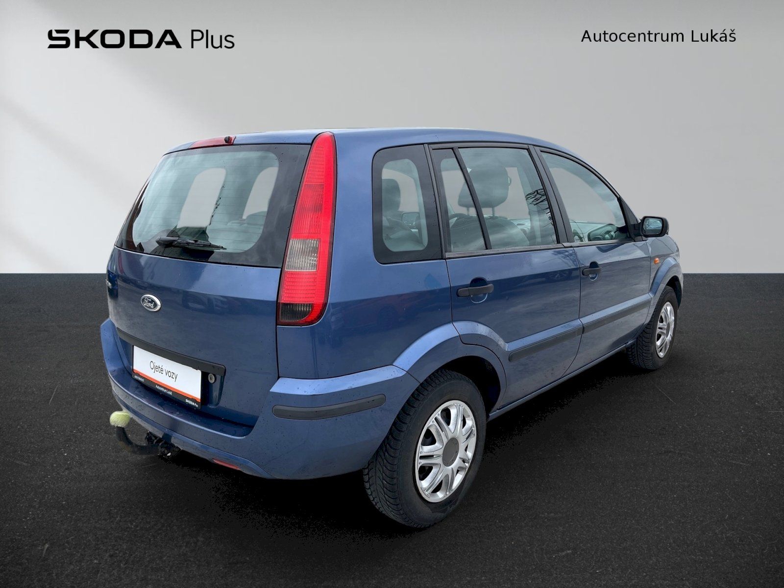 Ford Fusion, 1.6 74 kW - fotka 2