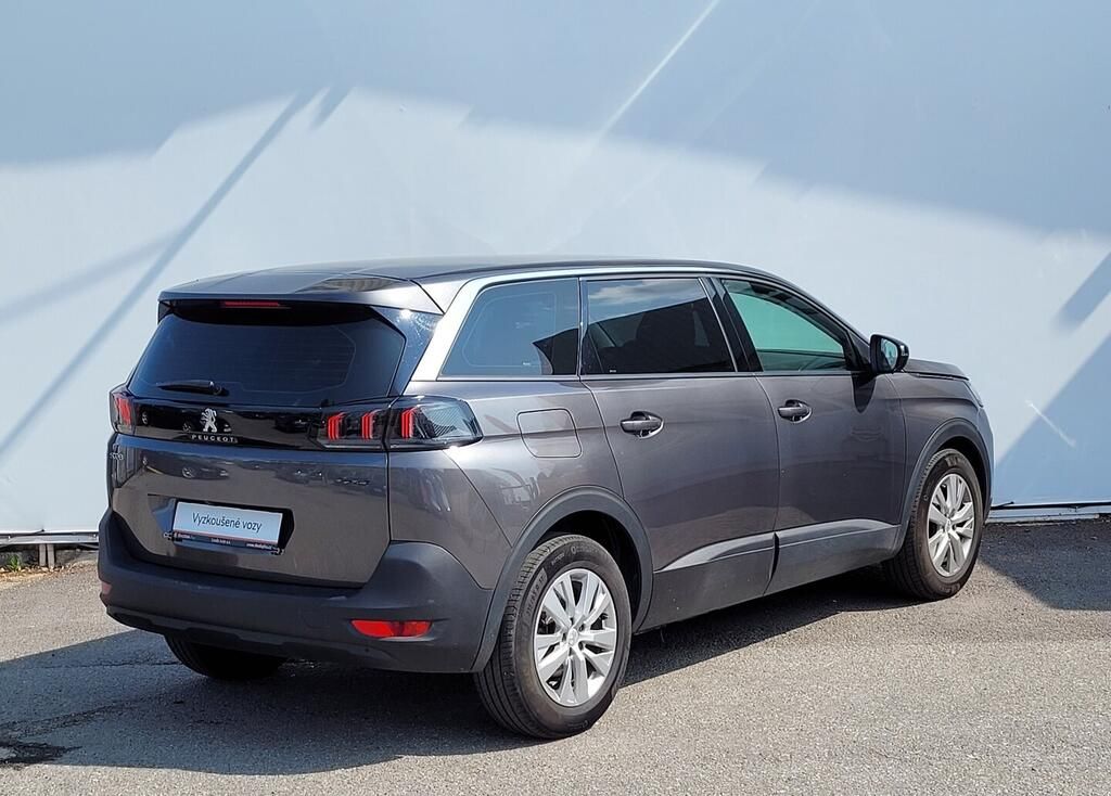 Peugeot 5008, 1.2 96 kW