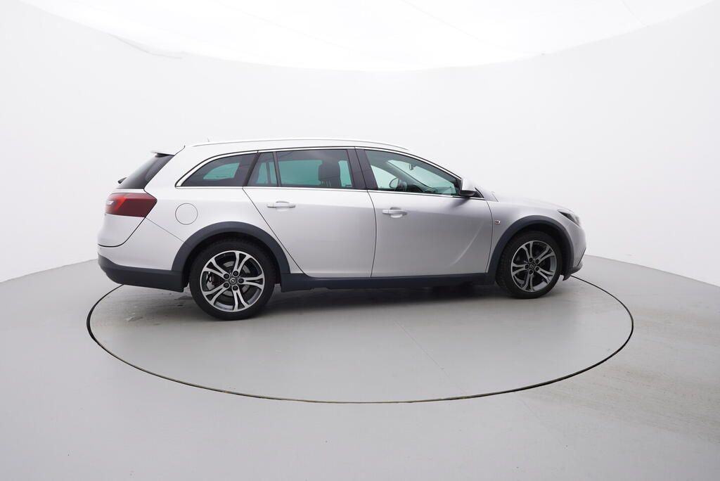 Opel Insignia, Country Tourer 1.6 100 kW - fotka 6