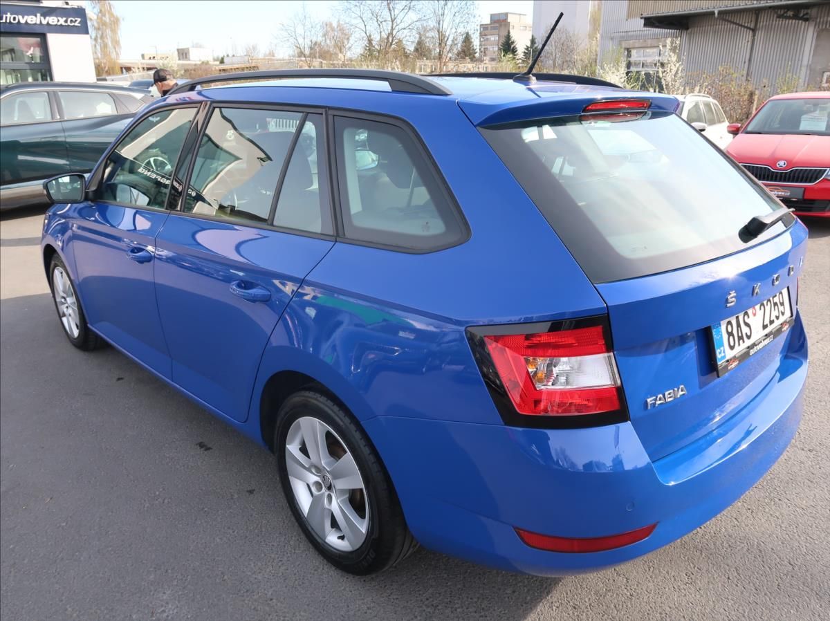 Škoda Fabia, 1,0 TSi,70kW,1majČR,Serv.k,DPH - fotka 4