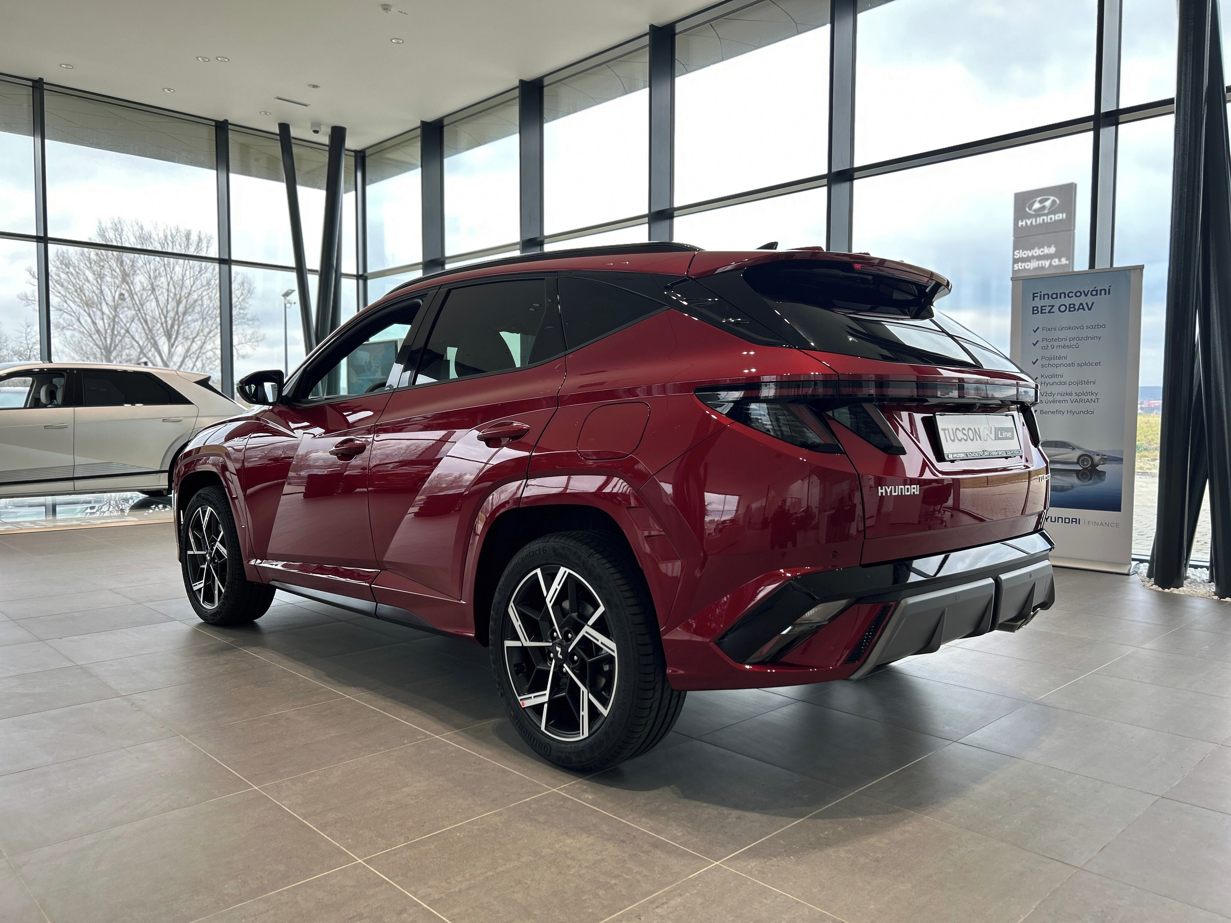 Hyundai Tucson, 1.6 T-GDI HEV GO CZECH N LINE - fotka 5
