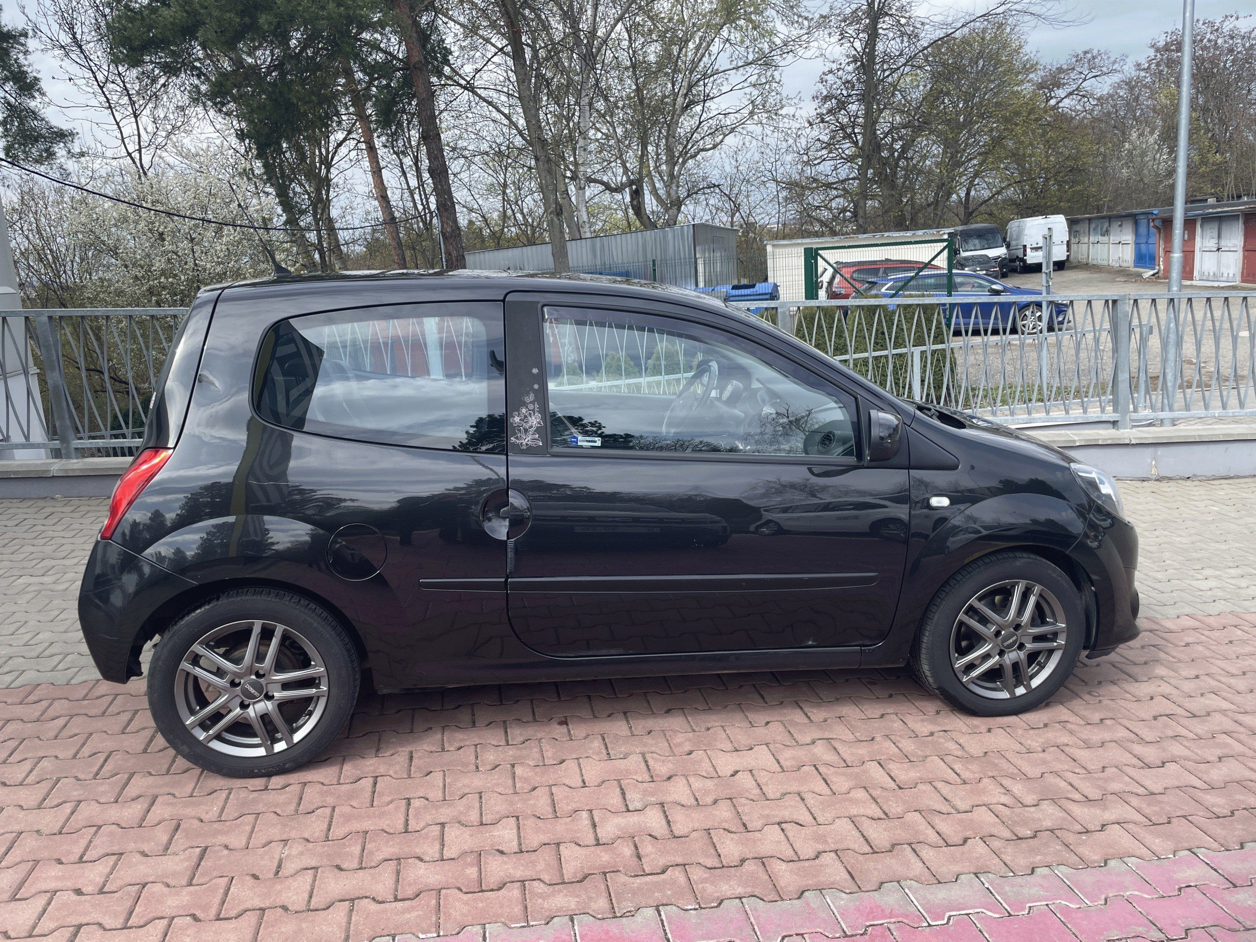 Renault Twingo, 1,2 16V LS Miss Sixty - fotka 3