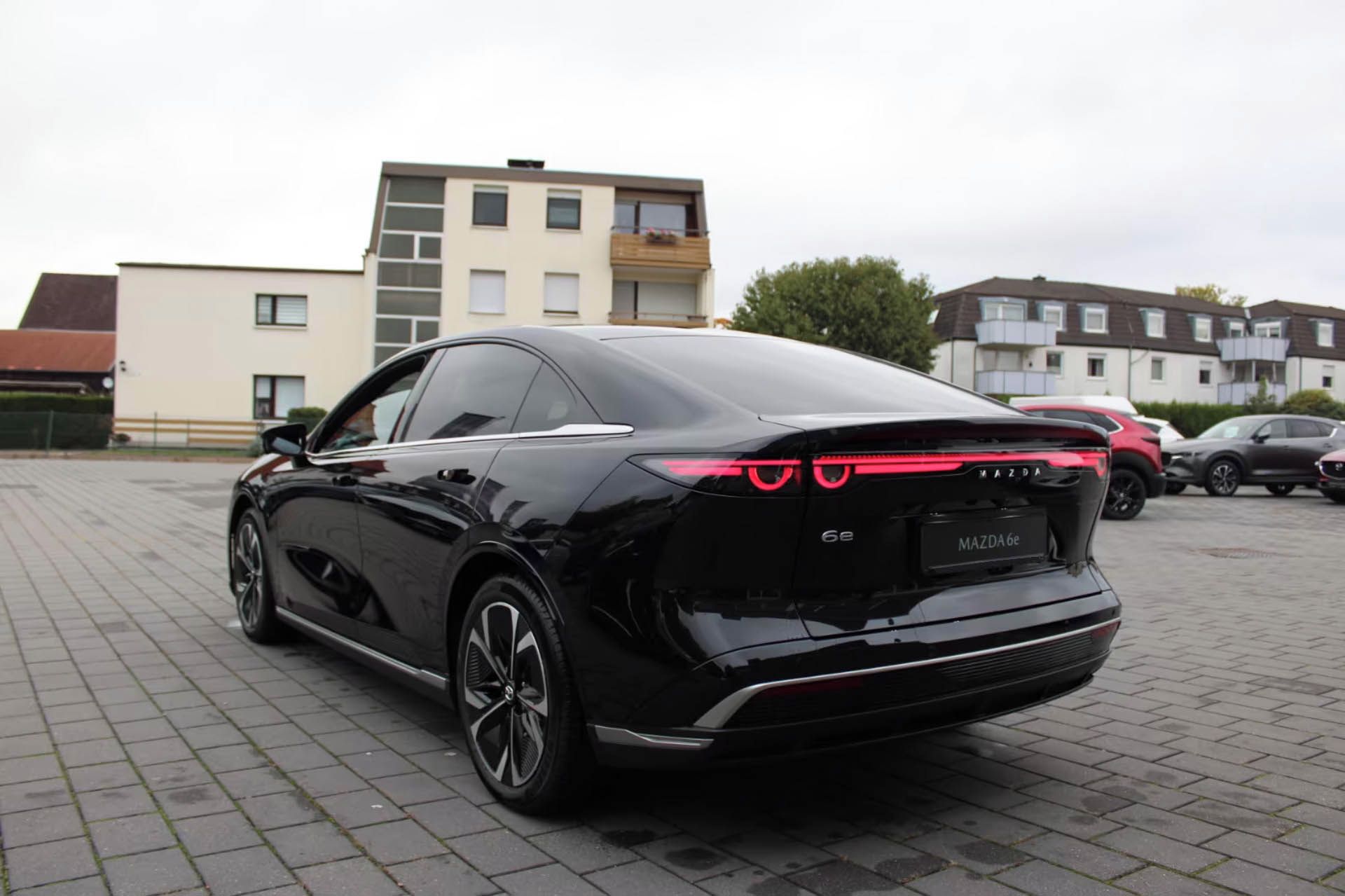 Mazda 6e, SR Takumi Pano HuD 360 ACC - fotka 5
