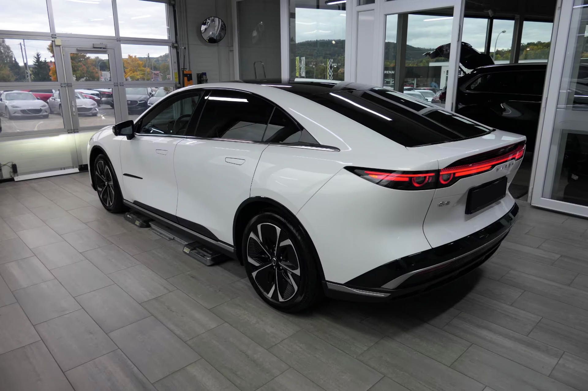 Mazda 6e, SR Takumi Sony HuD Pano 360 - fotka 5