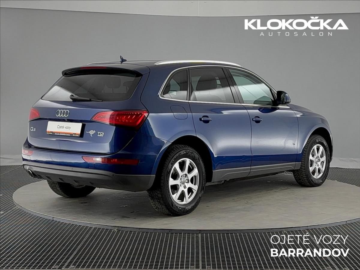 Audi Q5, 2,0 TDI  7Stronic Quattro - fotka 2
