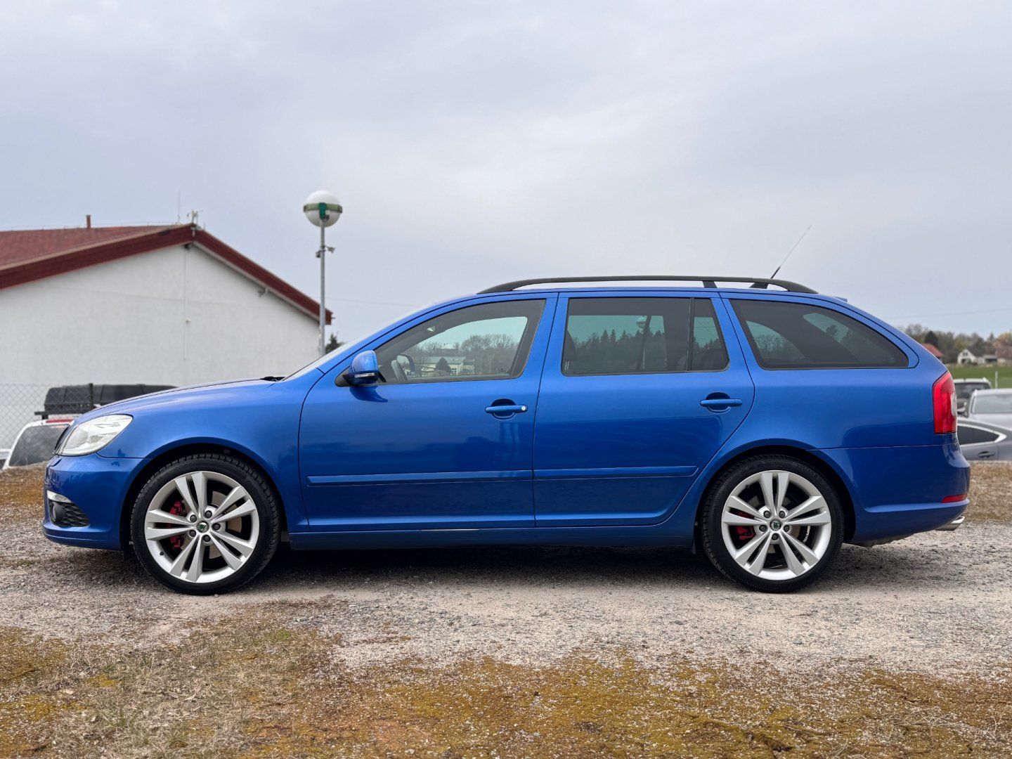 Škoda Octavia, 2.0 TFSI RS DSG XEN NAVI - fotka 4