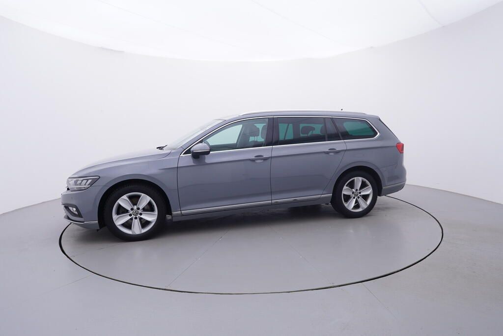 Volkswagen Passat Variant, Elegance 2.0 TDI 110 kW - fotka 2