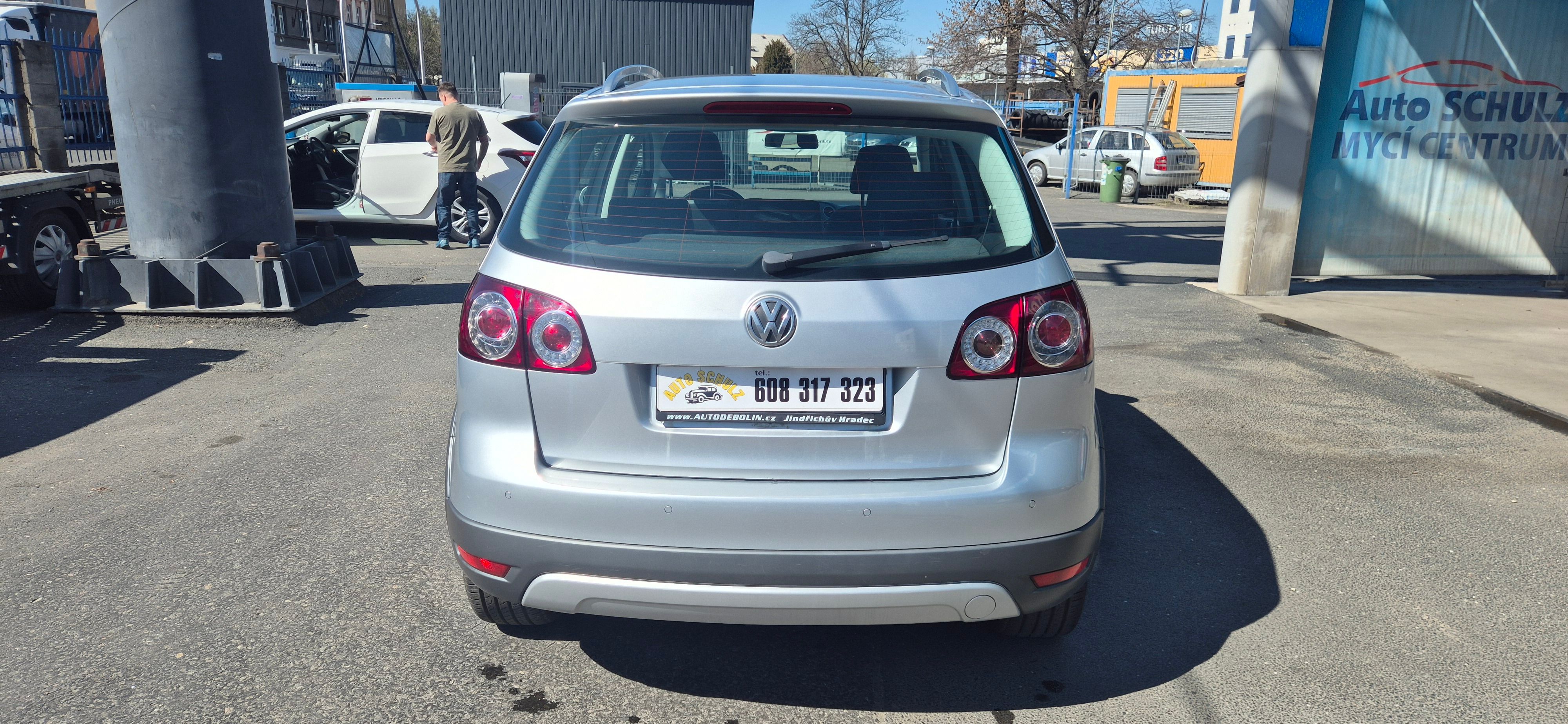 Volkswagen Golf Plus, 1.6 TDI CROSS,AUTOMAT,TOP STAV - fotka 6