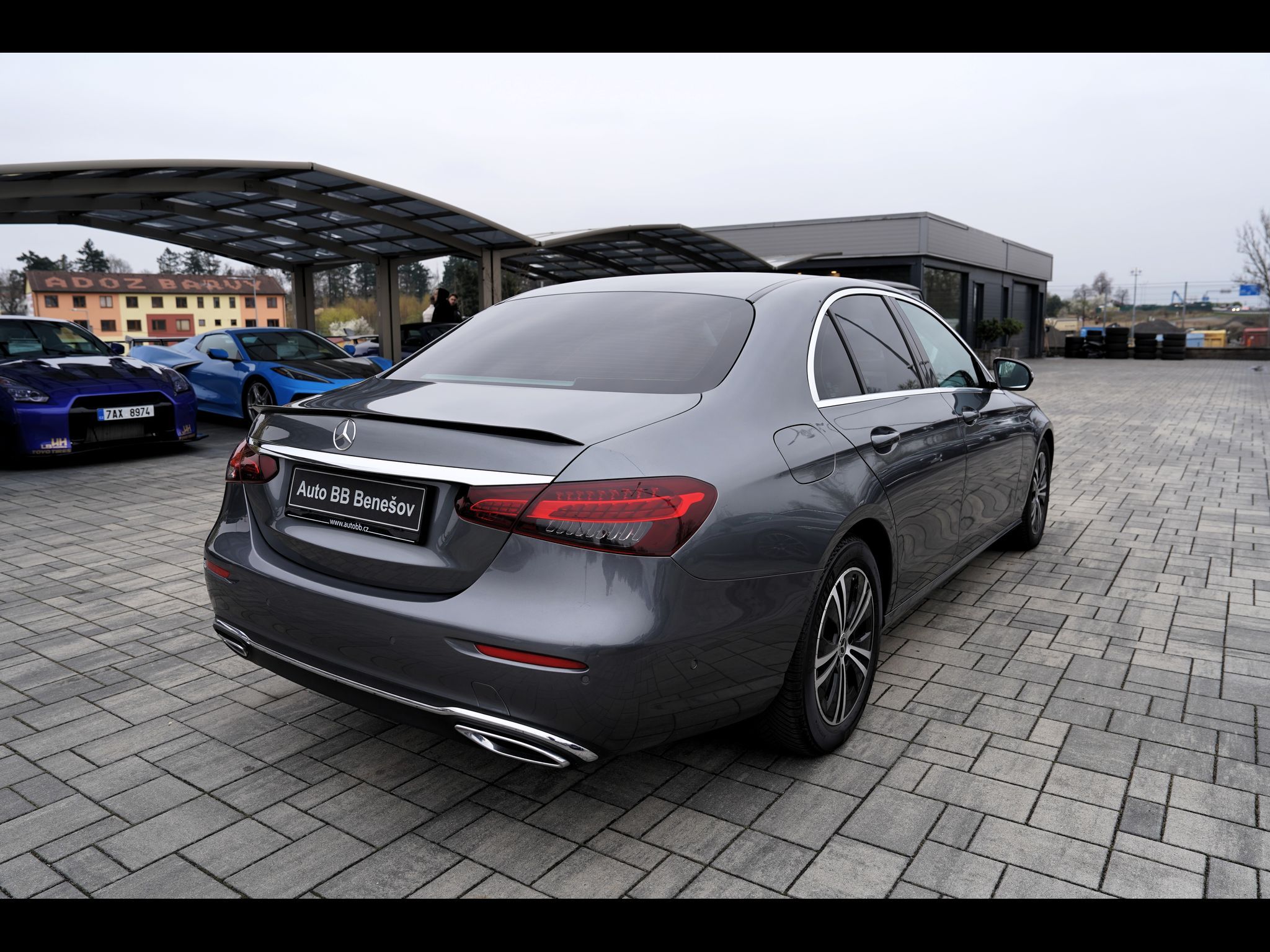 Mercedes-Benz Třídy E, E 220d Avantgarde/kůže/9AT - fotka 6