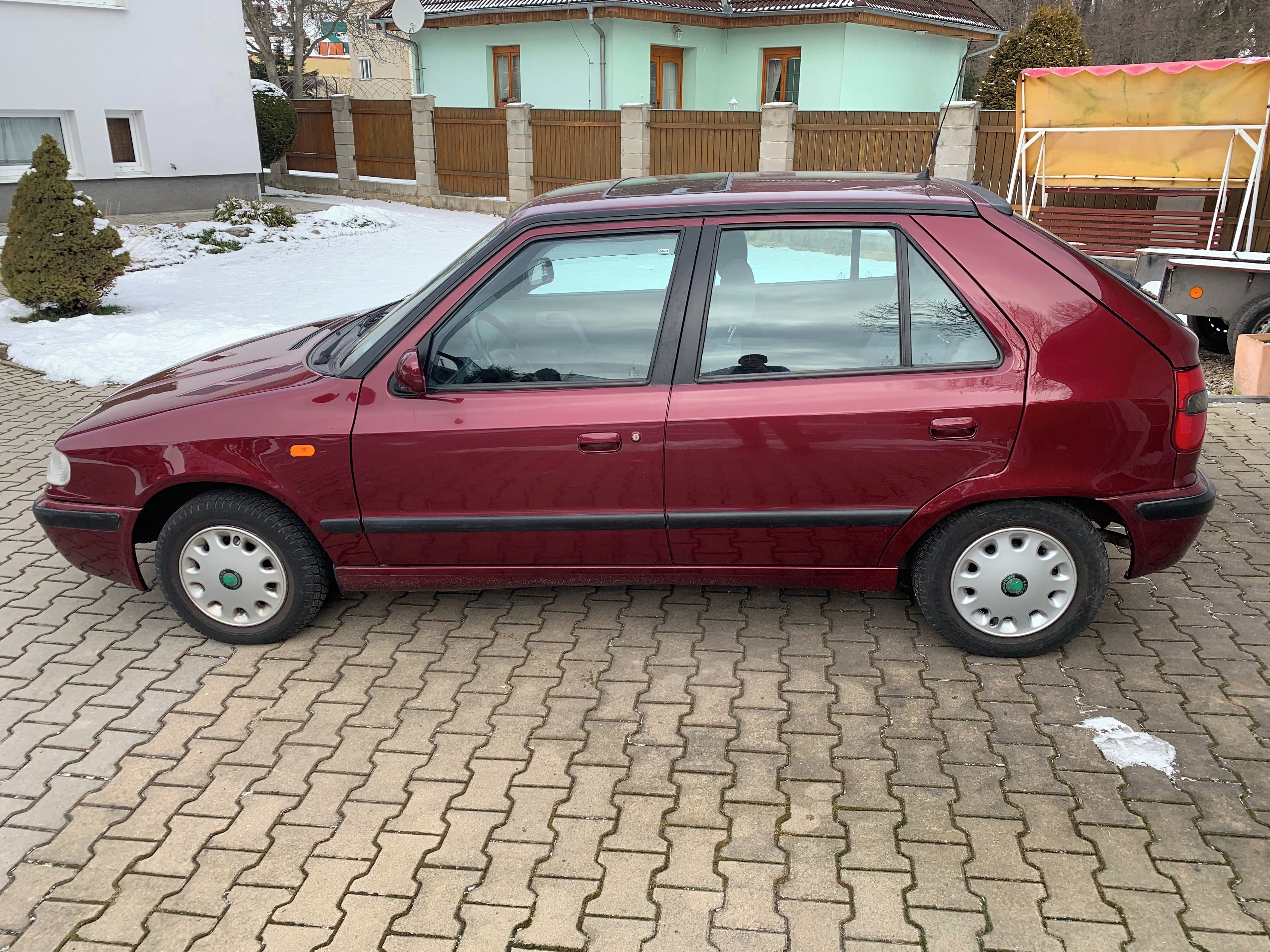 Škoda Felicia, 1.3 GLX, servo, 1. maj. - fotka 6