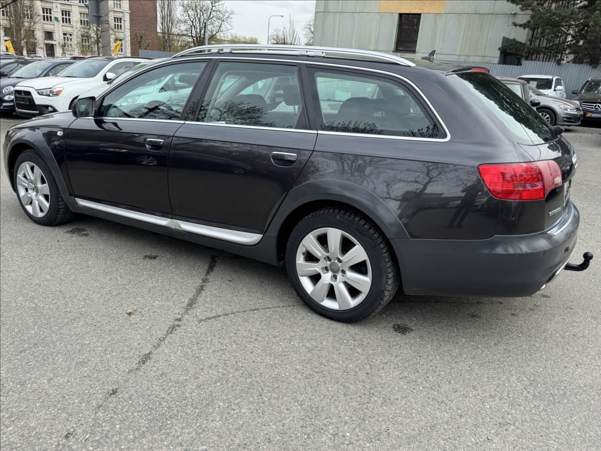 Audi A6 allroad, 3,0 BEZ KOROZE+TAŽNÝ.!! - fotka 6