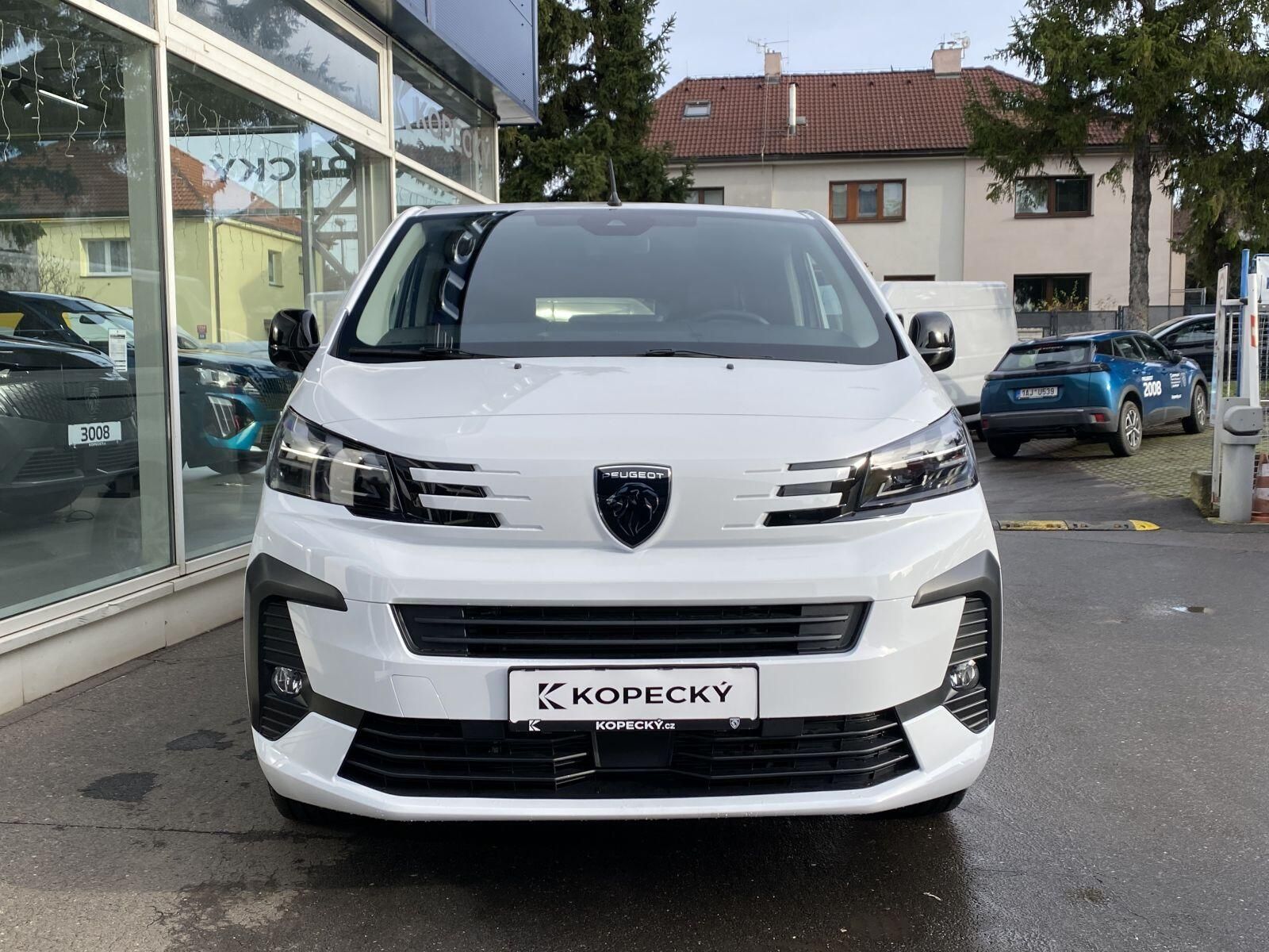 Peugeot Traveller, Active Long 2.2 BHDi 180 EAT8 - fotka 2