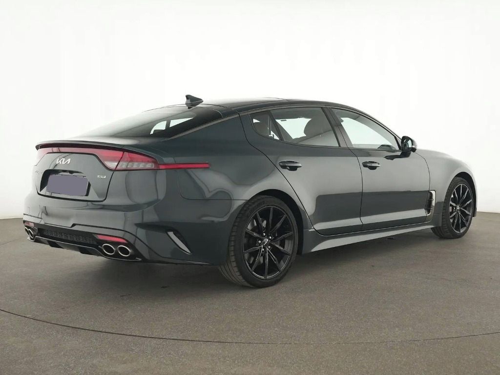 Kia Stinger, 3.3 GT V6*Kůže*360° kamera* - fotka 4
