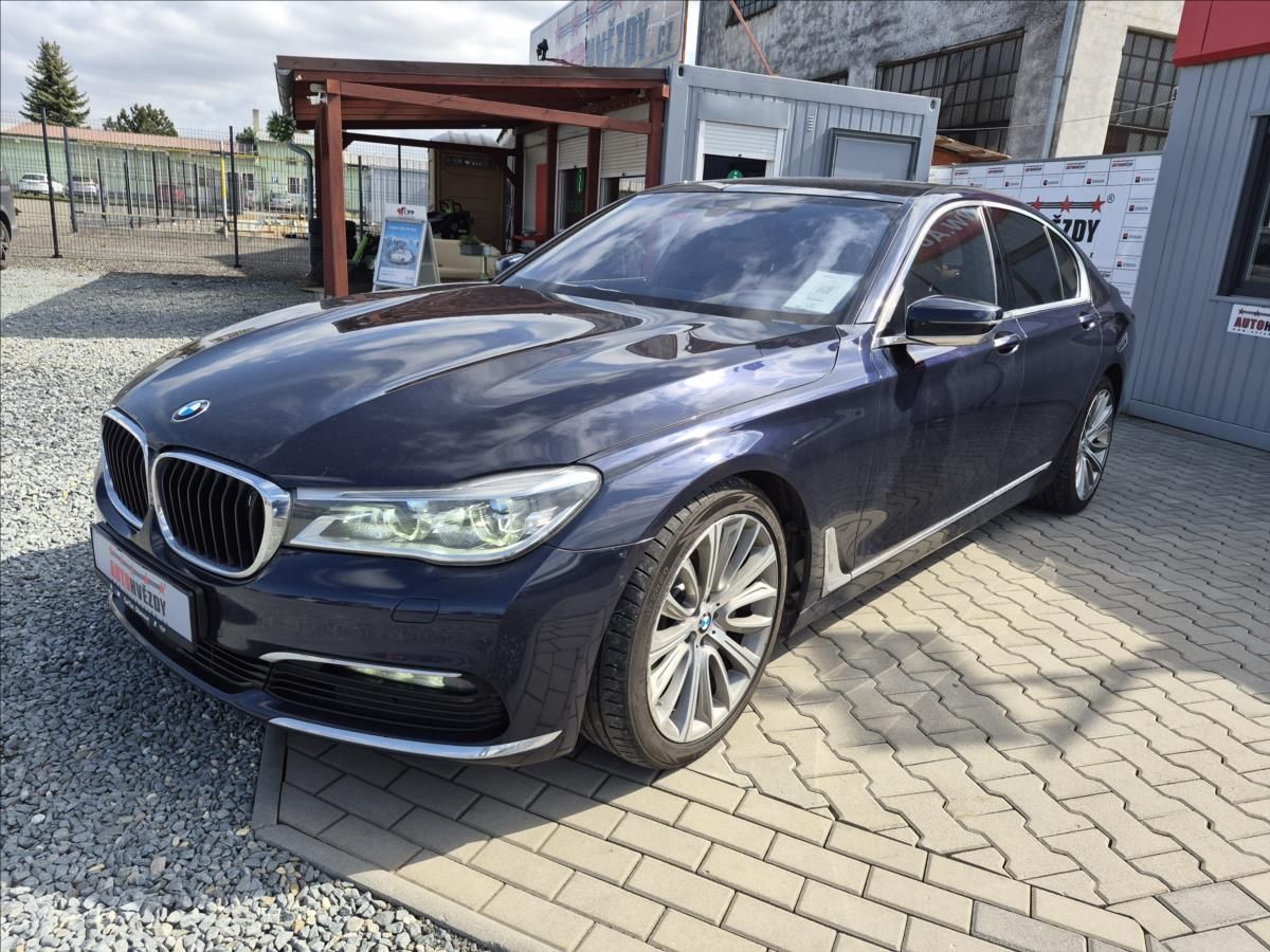 BMW Řada 7, 740d xDrive G11 ČR 2.majitel - fotka 6
