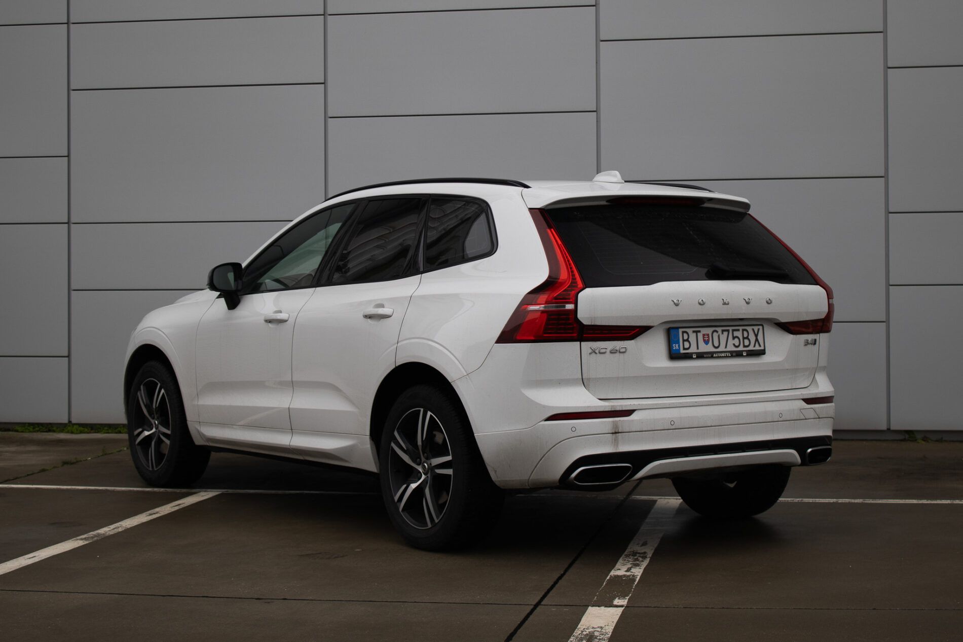 Volvo XC60 - fotka 5